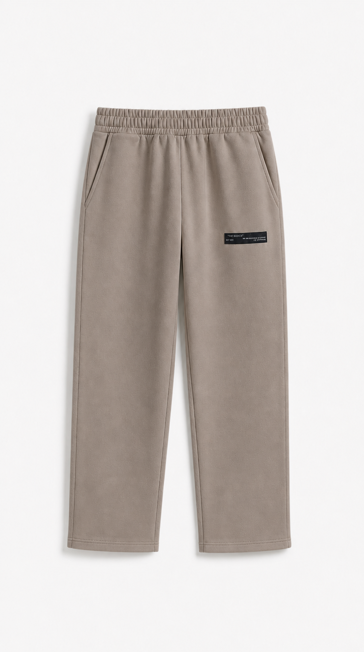 joggingWideLegBASICSNino2